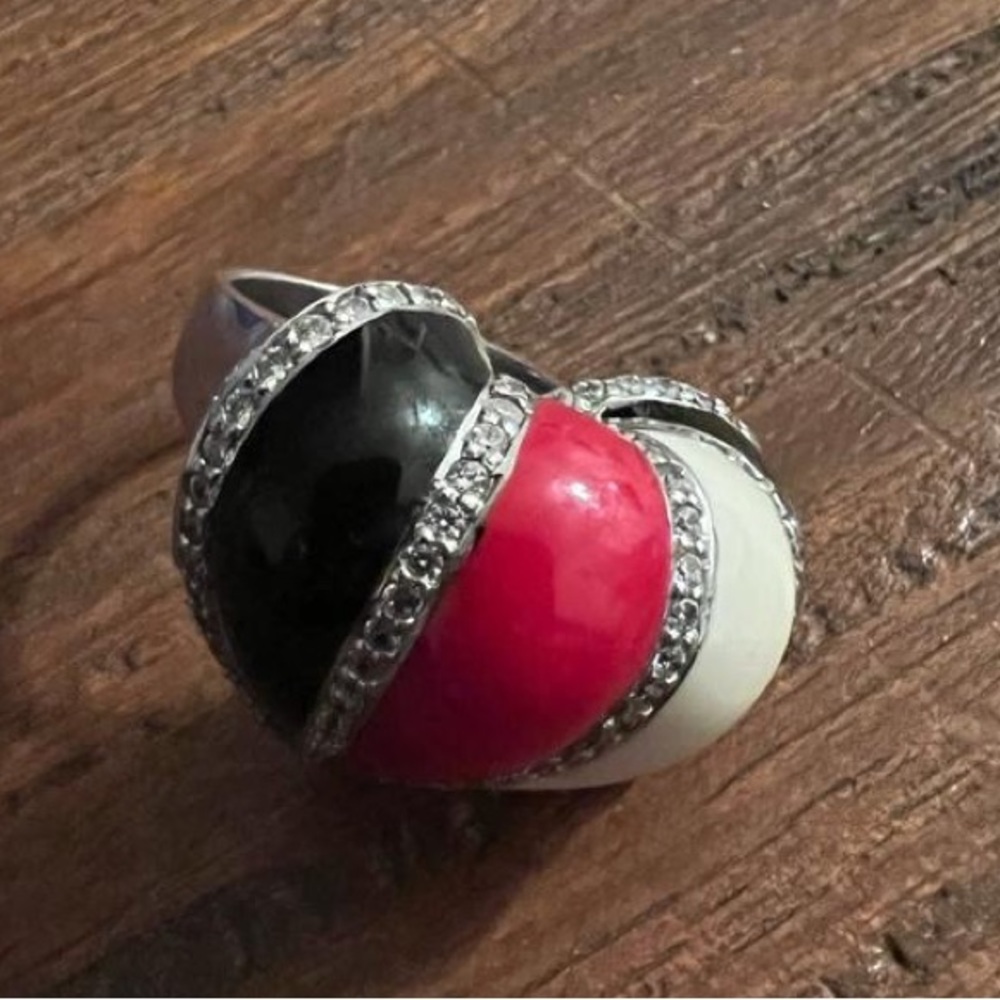 Vintage Black, Red and White ring